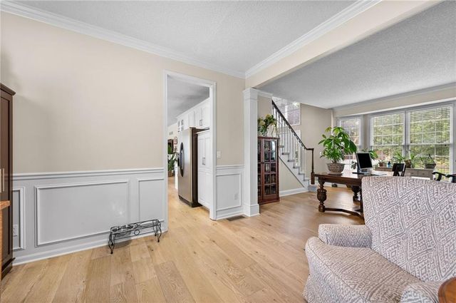 8112 W 145th Street, Overland Park, KS 66223
