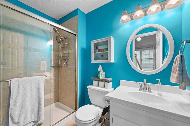 8112 W 145th Street, Overland Park, KS 66223