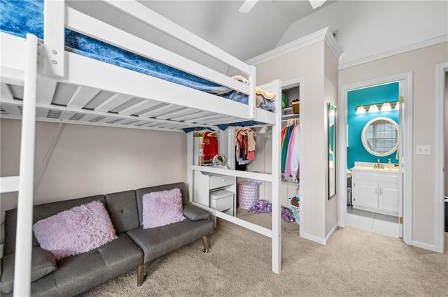 8112 W 145th Street, Overland Park, KS 66223