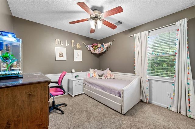 8112 W 145th Street, Overland Park, KS 66223