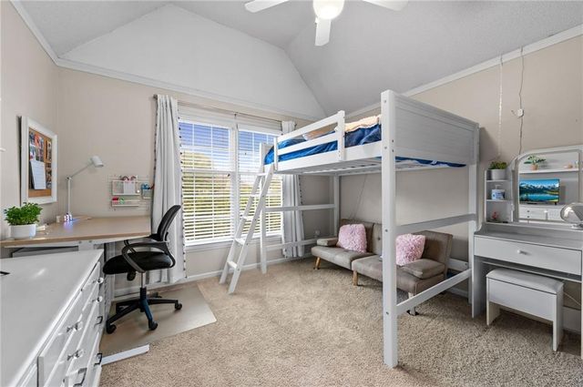 8112 W 145th Street, Overland Park, KS 66223