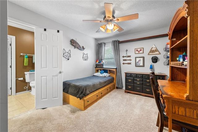 8112 W 145th Street, Overland Park, KS 66223