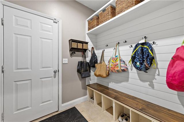 8112 W 145th Street, Overland Park, KS 66223