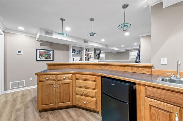 8112 W 145th Street, Overland Park, KS 66223