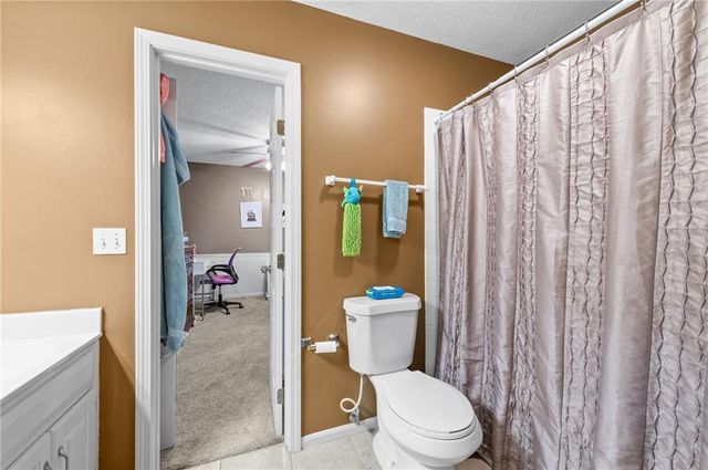 8112 W 145th Street, Overland Park, KS 66223
