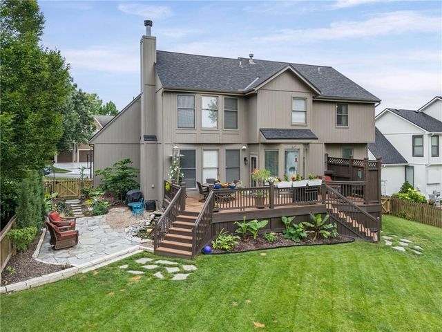 8112 W 145th Street, Overland Park, KS 66223