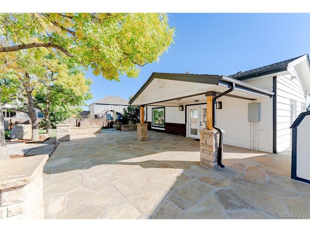 8055 Simms St, Arvada, CO 80005