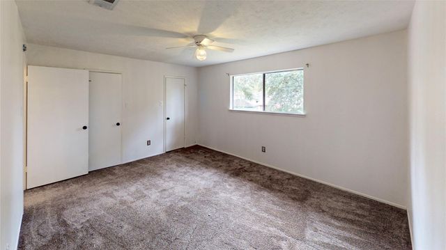 3819 Brook Shadow Drive, Kingwood, TX 77345