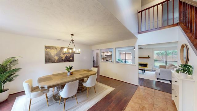 3819 Brook Shadow Drive, Kingwood, TX 77345