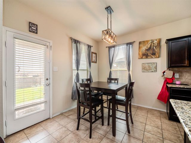 1400 Gigante DR, Killeen, TX 76543