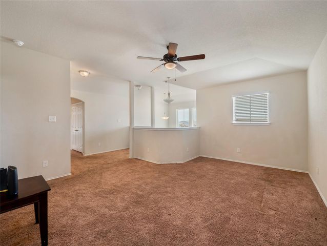 1400 Gigante DR, Killeen, TX 76543