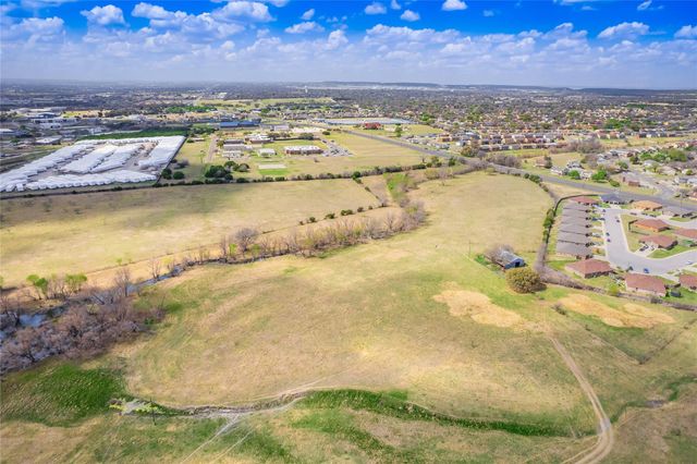 1400 Gigante DR, Killeen, TX 76543