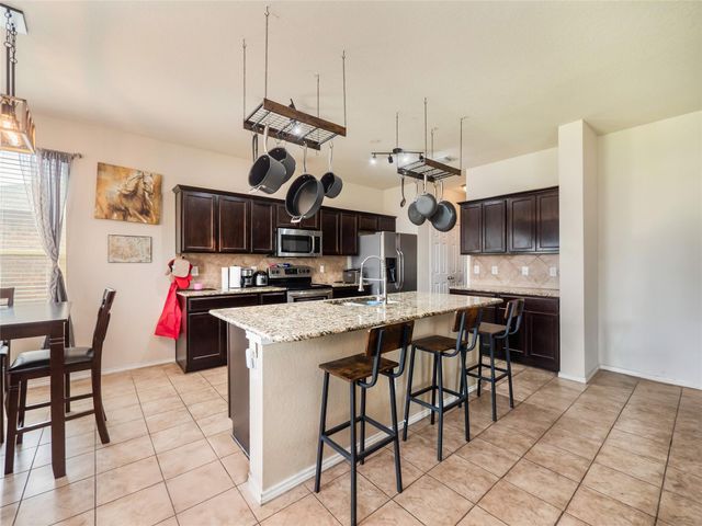 1400 Gigante DR, Killeen, TX 76543