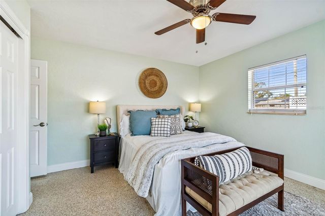 6041 5TH AVENUE N, St Petersburg, FL 33710