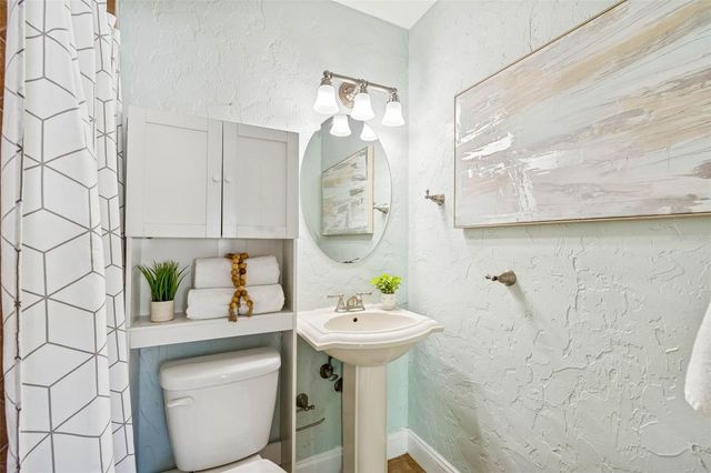 6041 5TH AVENUE N, St Petersburg, FL 33710