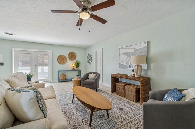 6041 5TH AVENUE N, St Petersburg, FL 33710