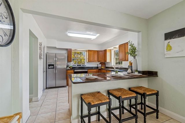 6041 5TH AVENUE N, St Petersburg, FL 33710