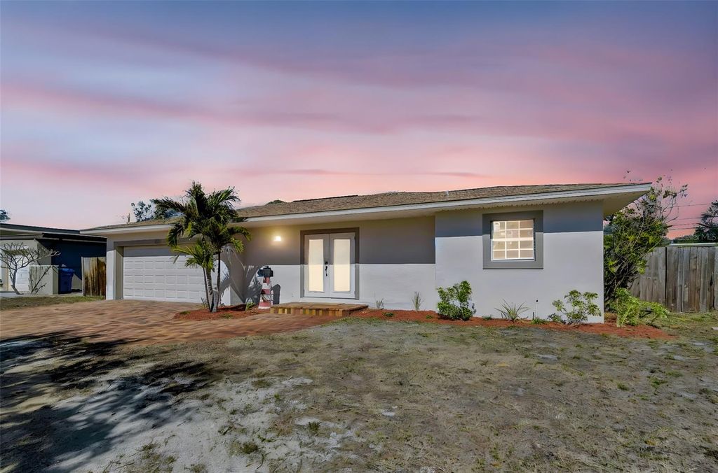 6041 5TH AVENUE N, St Petersburg, FL 33710