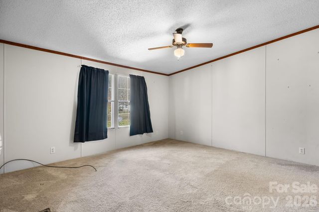 1922 Zacks Fork Road, Lenoir, NC 28645