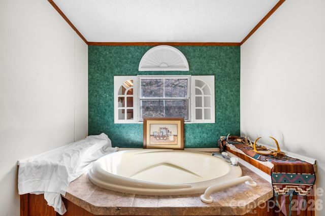 1922 Zacks Fork Road, Lenoir, NC 28645