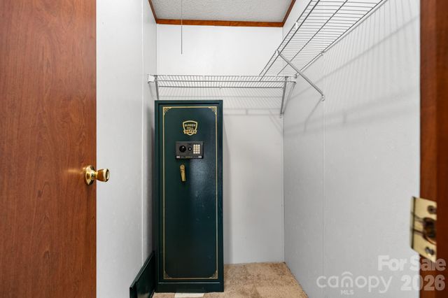 1922 Zacks Fork Road, Lenoir, NC 28645