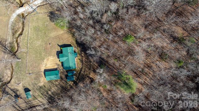 1922 Zacks Fork Road, Lenoir, NC 28645