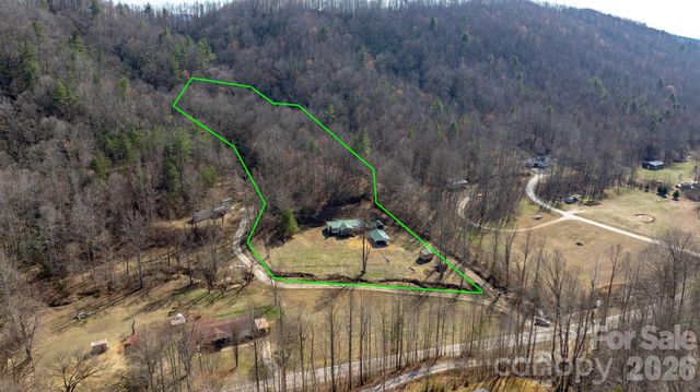 1922 Zacks Fork Road, Lenoir, NC 28645