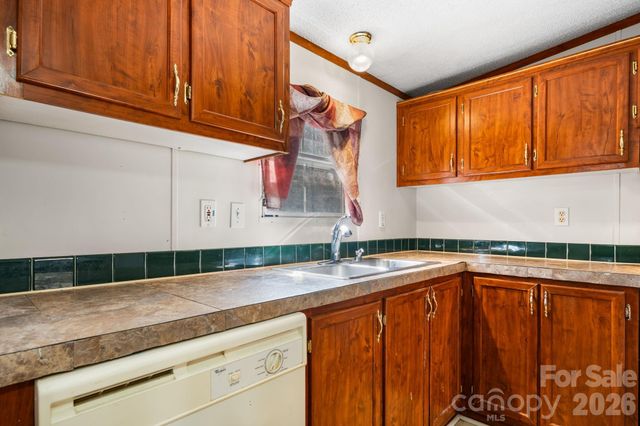 1922 Zacks Fork Road, Lenoir, NC 28645