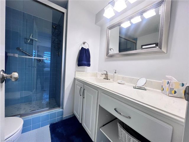 400 Forest Lakes BLVD 310, Naples, FL 34105