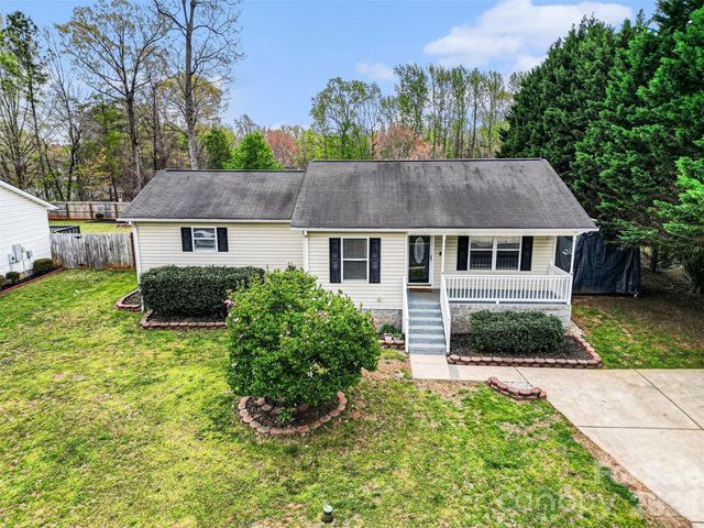 2519 Saluda Drive, Gastonia, NC 28054