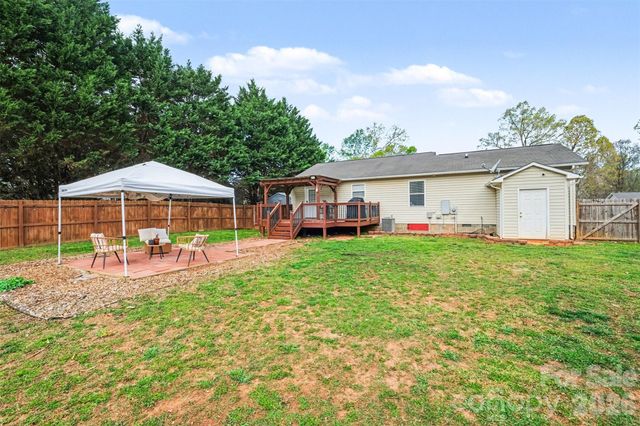 2519 Saluda Drive, Gastonia, NC 28054