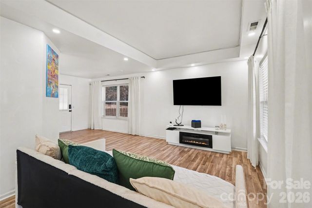 2519 Saluda Drive, Gastonia, NC 28054