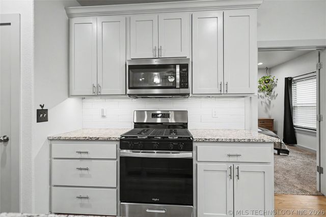 25082 S 519 Road, Park Hill, OK 74451
