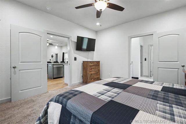 25082 S 519 Road, Park Hill, OK 74451