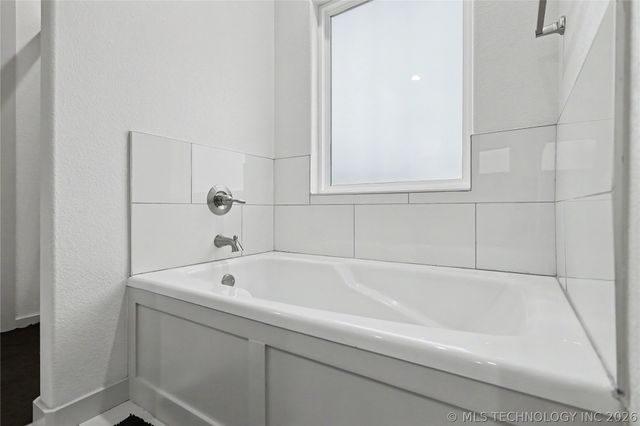 25082 S 519 Road, Park Hill, OK 74451