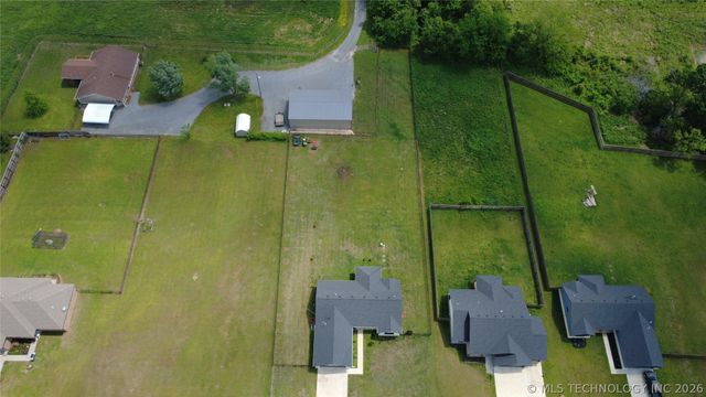 25082 S 519 Road, Park Hill, OK 74451