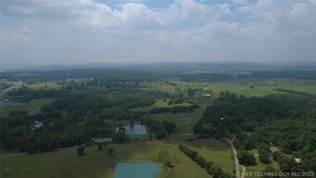 25082 S 519 Road, Park Hill, OK 74451