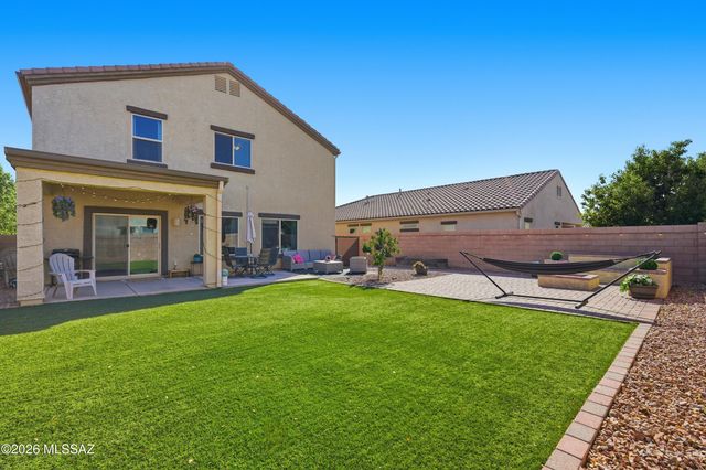 9042 W Grayling Drive, Marana, AZ 85653