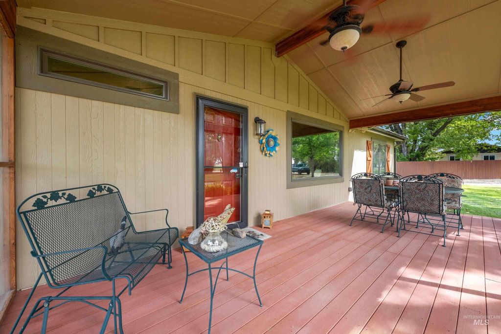 2370 W Lake Hazel Rd, Meridian, ID 83642 photo 3