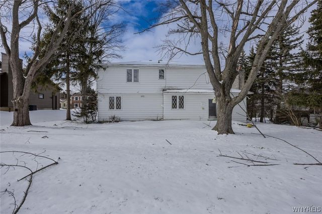 93 Hemlock Drive, West Seneca, NY 14224