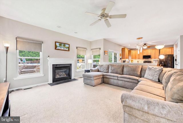 131 SCHOOLVIEW LN, Oxford, PA 19363