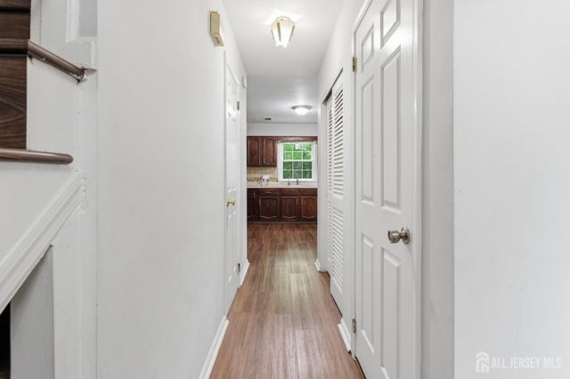 2804 Cricket Circle, Edison, NJ 08820