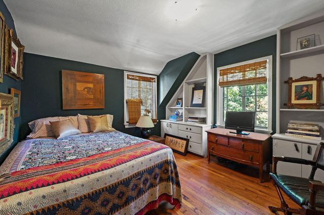 1060 Jackson Road, Park Hills, KY 41011