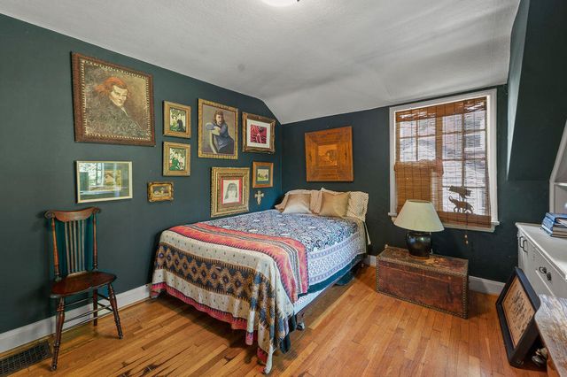 1060 Jackson Road, Park Hills, KY 41011