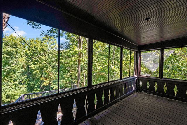 1060 Jackson Road, Park Hills, KY 41011