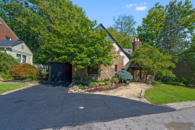 1060 Jackson Road, Park Hills, KY 41011