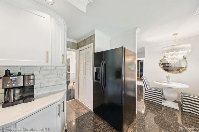 511 S Gulley Road, Dearborn, MI 48124