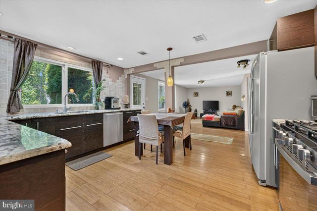37 BROADWAY ROAD, Belle Mead, NJ 08502