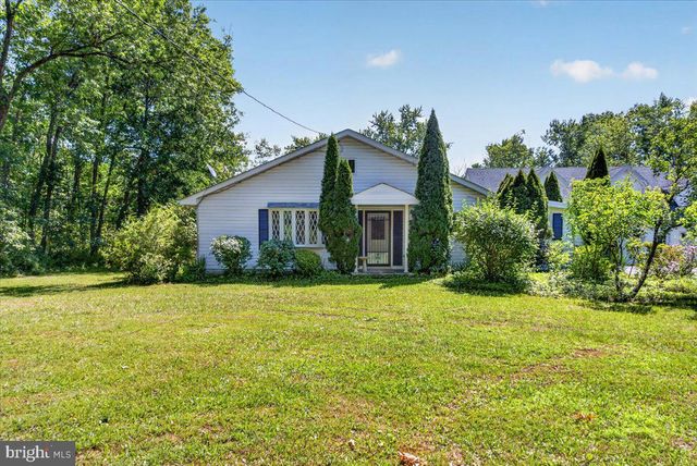 37 BROADWAY ROAD, Belle Mead, NJ 08502