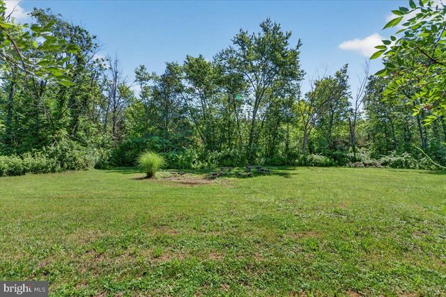 37 BROADWAY ROAD, Belle Mead, NJ 08502